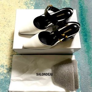 Salondeju white sandal size 38